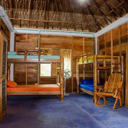 Rainbow Hostel San Bernardo del Viento Zewnętrze zdjęcie